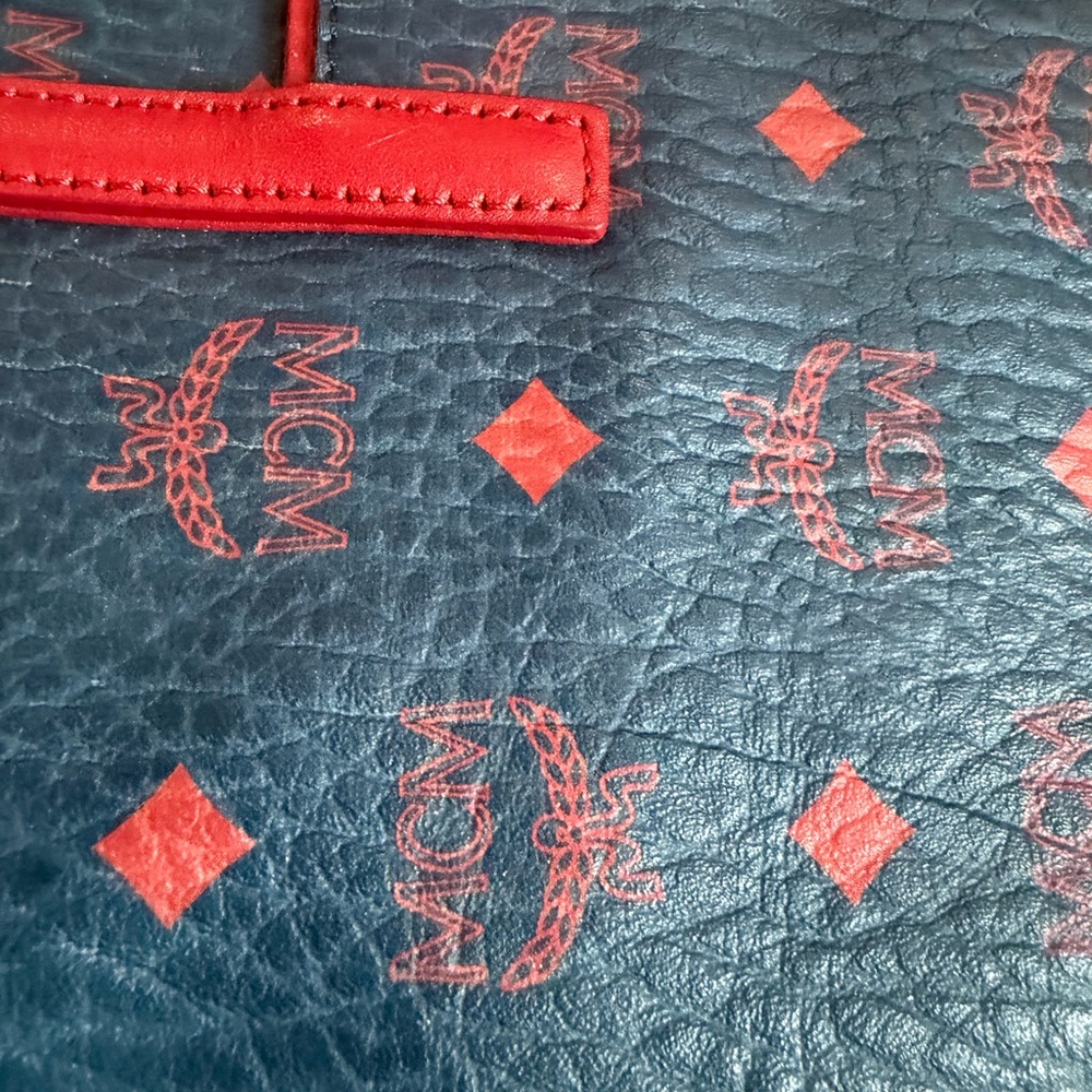 MCM Navy Visetos Canvas Tote with Red Trim and Handles - Picture 5 of 13